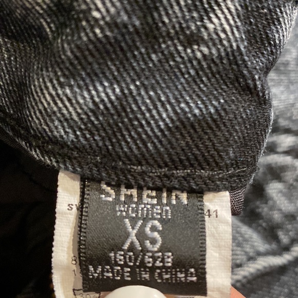 High waisted black denim shorts from SHEIN size - XS :) - Picture 7 of 7